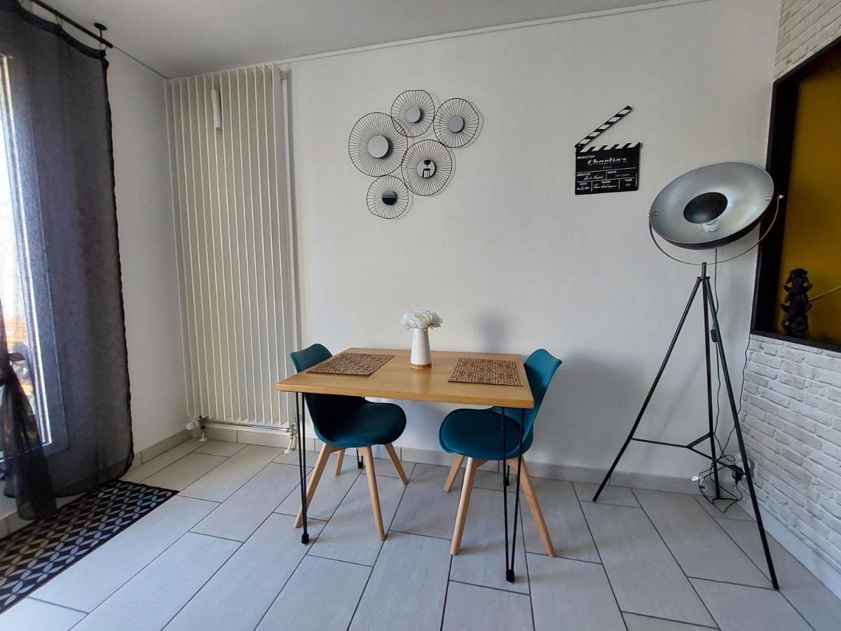 Studio Sur Les Rives D'Allier 물랭 외부 사진